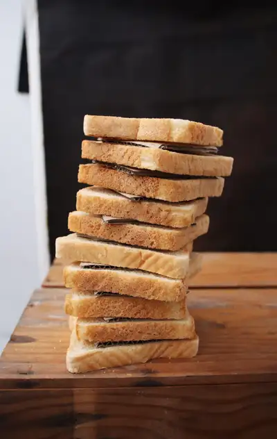 Выкладывание сэндвича для съемки